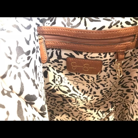 NWT-Jessica Simpson St. Pete Beach Bag - Picture 4 of 4